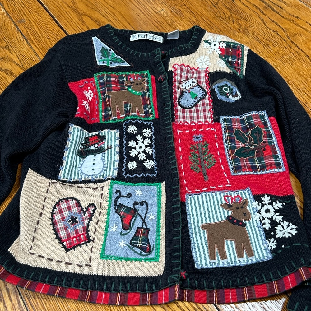 Vintage OHI Christmas sweater.  Size Medium. Reindeer, snowman, skates.